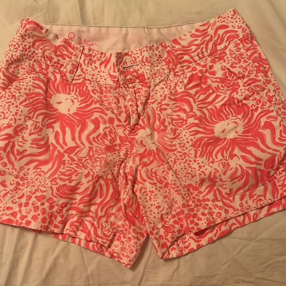 Lilly - Callahan Shorts - Picture 2 of 3